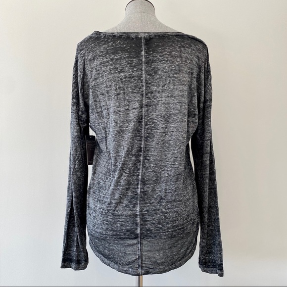 Threads 4 Thought Sleeved Top - Picture 4 of 6